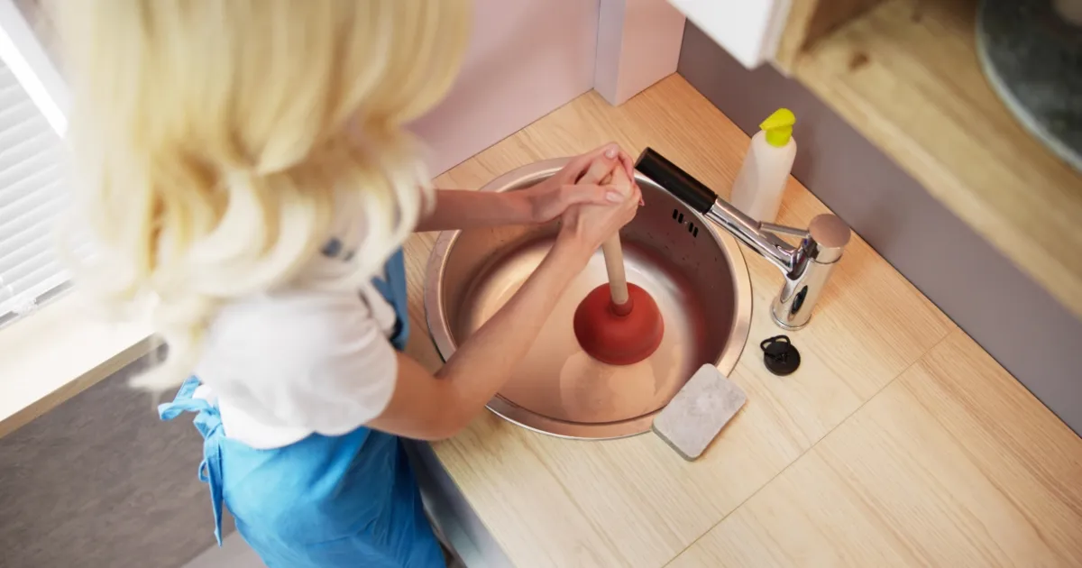 When to Call a Professional Plumber